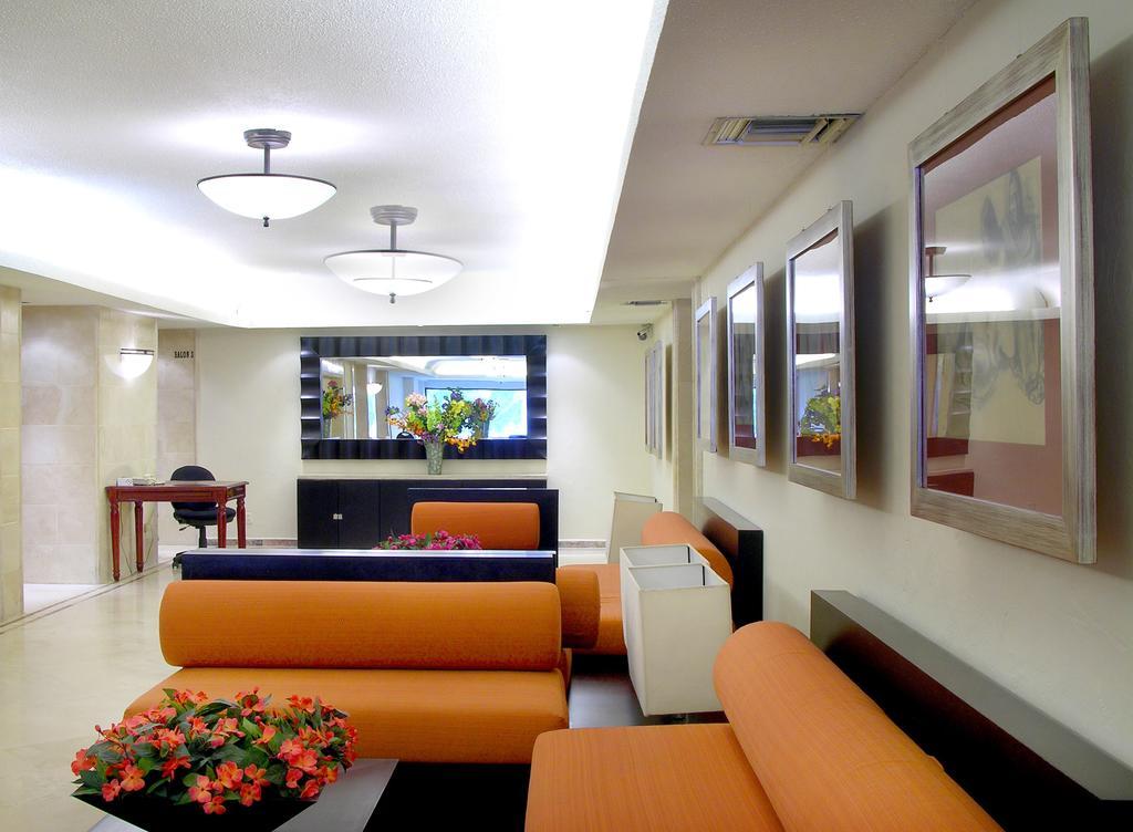 Hotel Terranova Coatzacoalcos Exterior foto The interior of the lounge